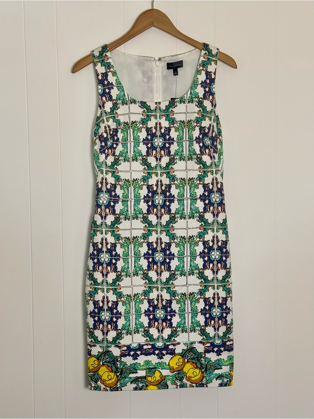 The Limited Classic Sleeveless Tuscan Majolica Lemon Pattern Sheath Dress